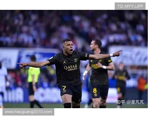 法甲-梅西中柱姆巴佩建功 巴黎5-0欧塞尔5分领跑